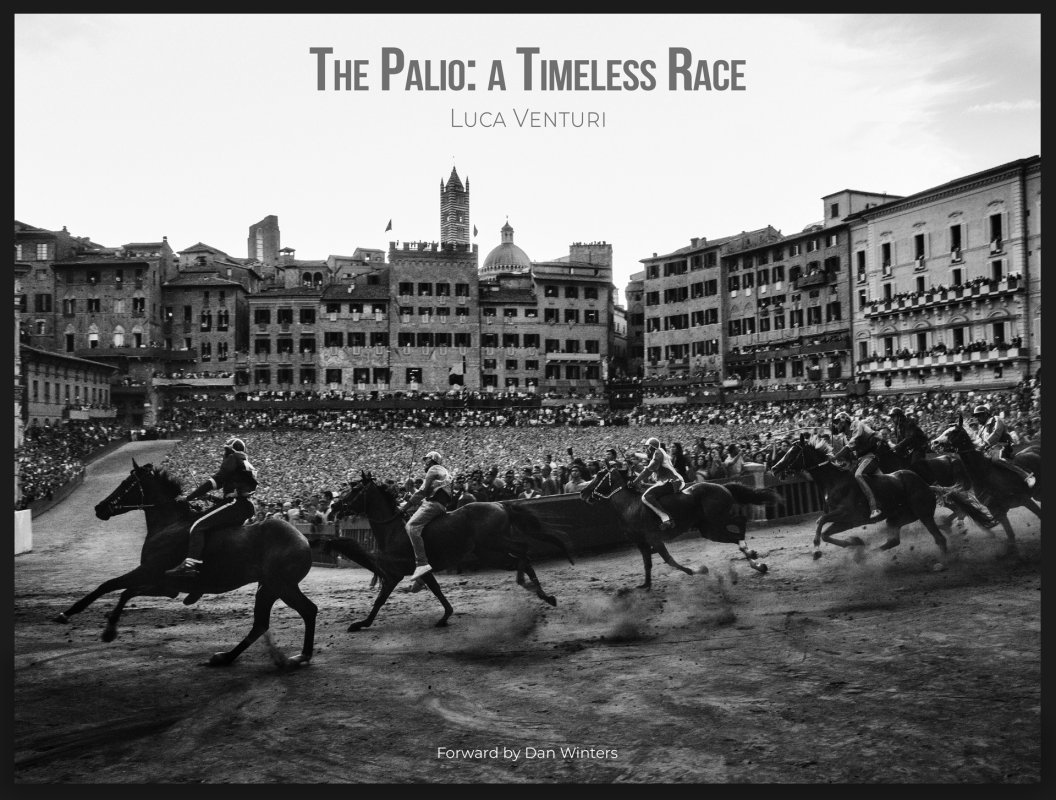 The Palio: a timeless race. Ediz. italiana e inglese